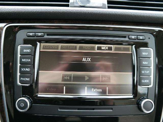 2015 Volkswagen Passat TDI SEL Premium 4dr Sedan 6A